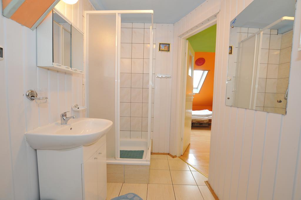 Osrodek Wczasowy Domino Bis Apartman Dźwirzyno Szoba fotó